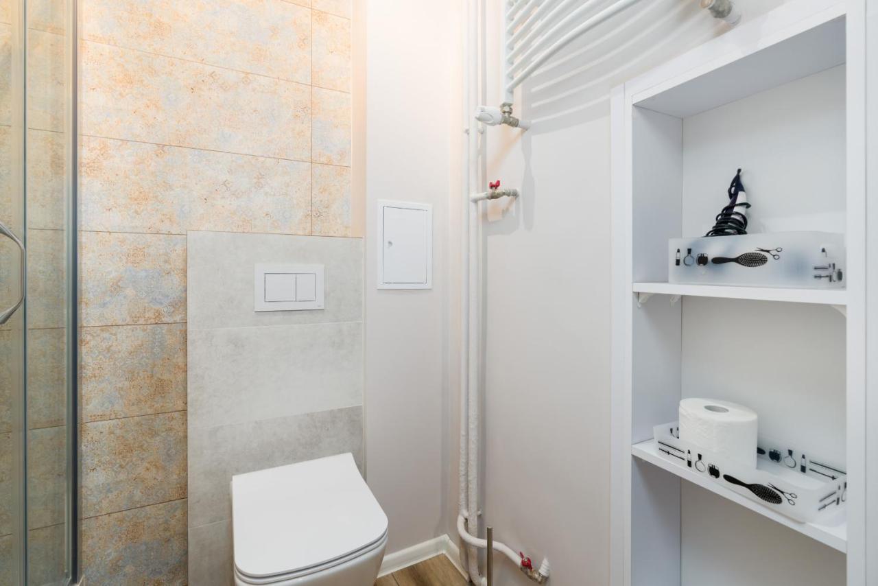 Kosinskiego By Renters Apartment Poznan